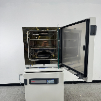 Thermo Scientific Heracell Vios 160i Doublestack CO2 Incubator image 3